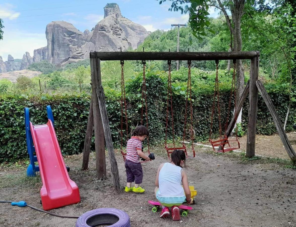 Meteora Garden Bed & Breakfast Kalambaka Bagian luar foto