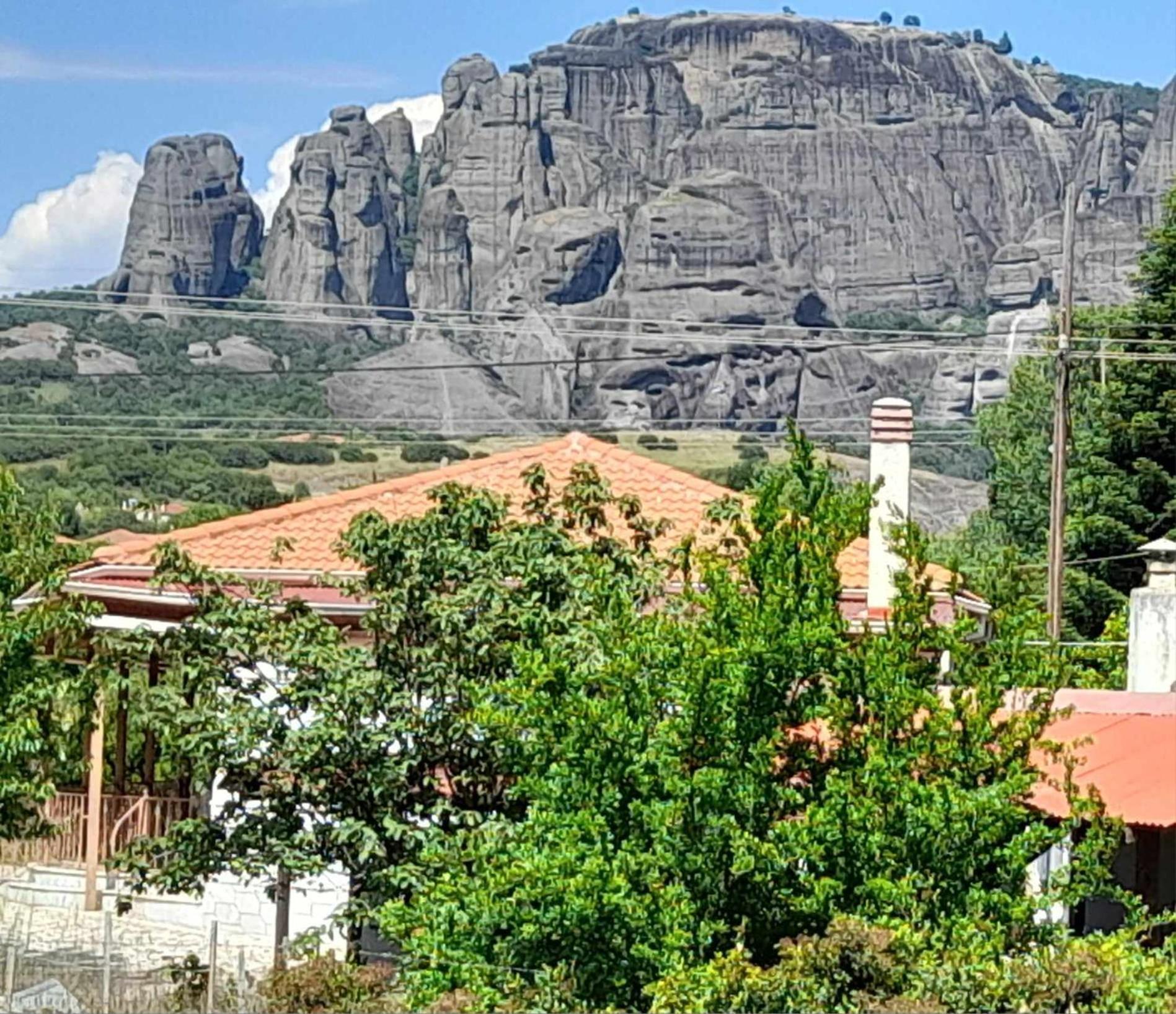 Meteora Garden Bed & Breakfast Kalambaka Bagian luar foto