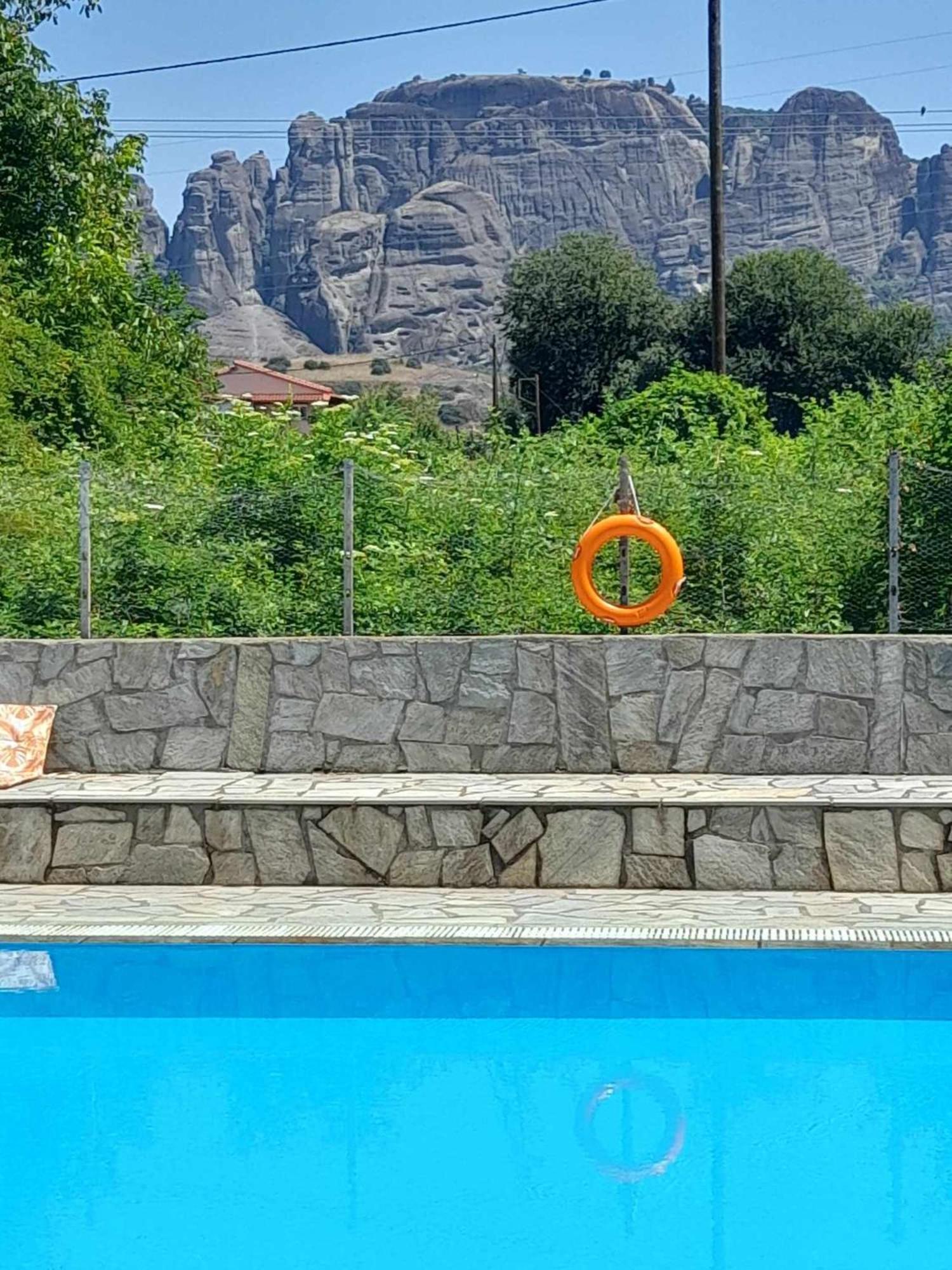 Meteora Garden Bed & Breakfast Kalambaka Bagian luar foto