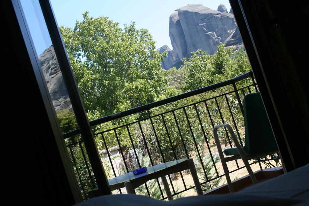 Meteora Garden Bed & Breakfast Kalambaka Bagian luar foto